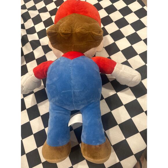 Super Mario Giant plush 24” 2020 Nintendo stuffed toy RARE - Picture 3 of 6